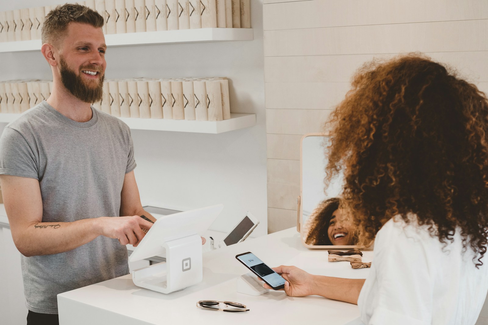 AI-powered ecommerce platform